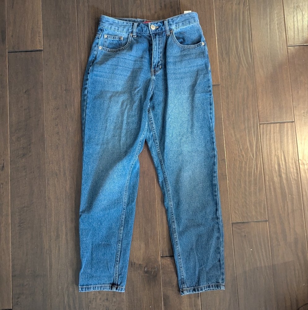 Unionbay blue mom jeans NWOT (size 5)